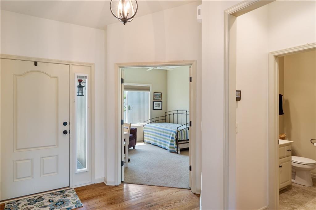 9702 N Smalley Avenue