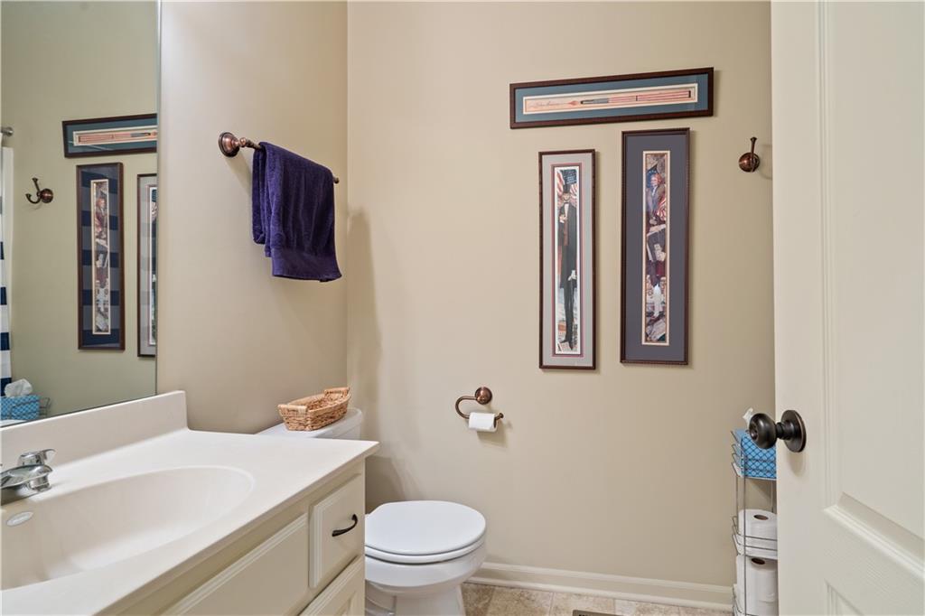 9702 N Smalley Avenue