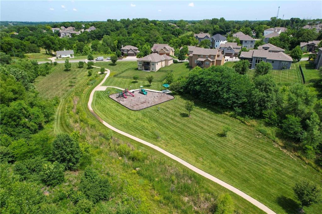 5865 S National Drive