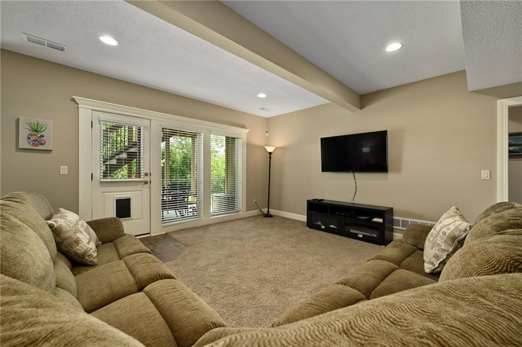 5865 S National Drive