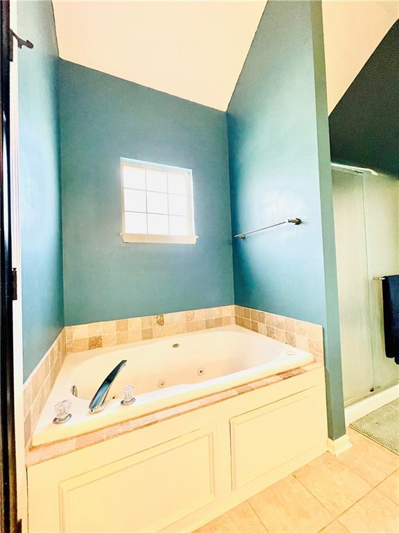 8514 NE 102nd Terrace