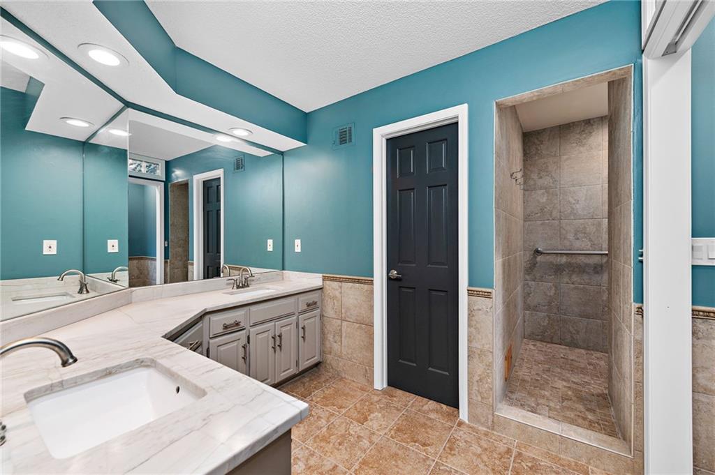 7106 Whispering Woods Drive