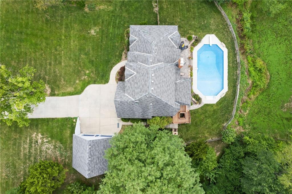 7106 Whispering Woods Drive