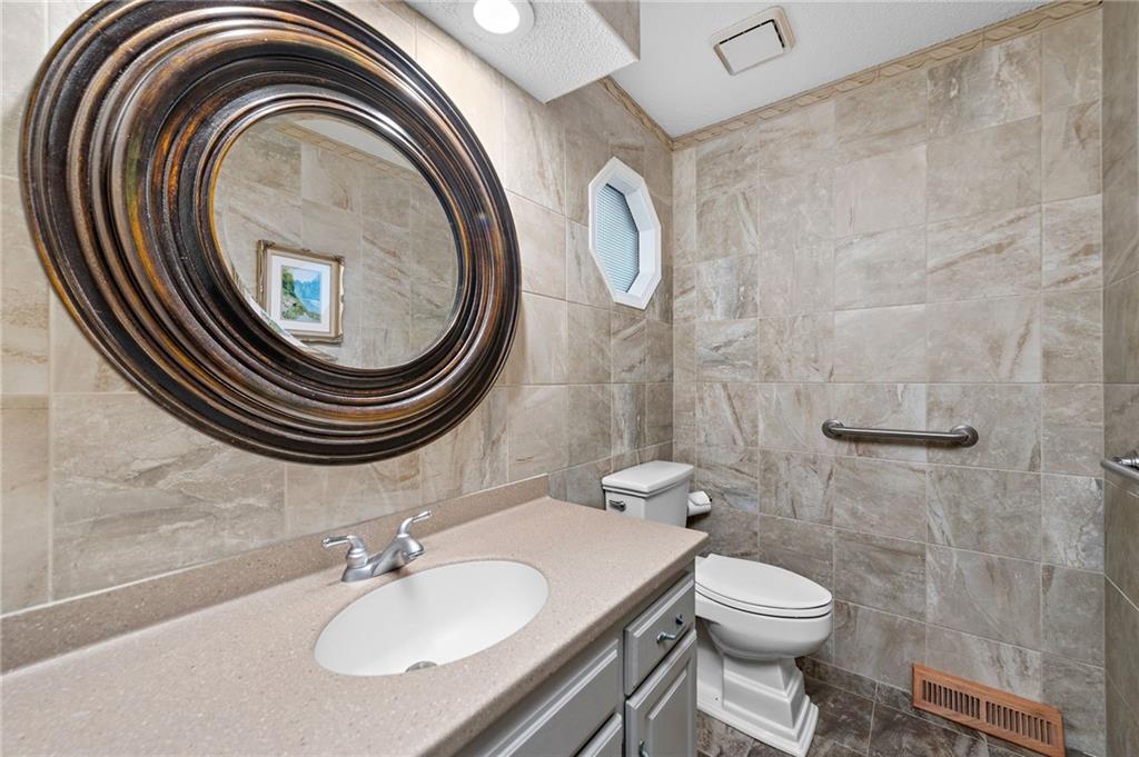 7106 Whispering Woods Drive