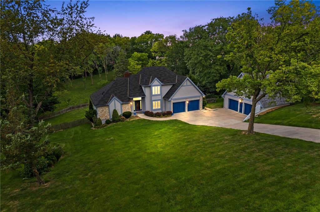 7106 Whispering Woods Drive