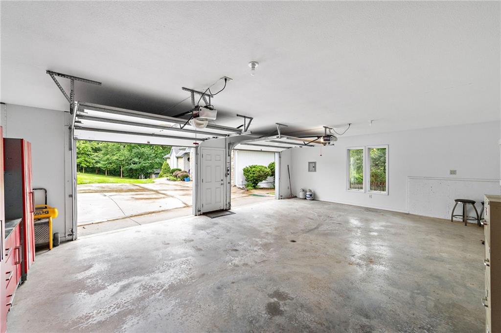 7106 Whispering Woods Drive