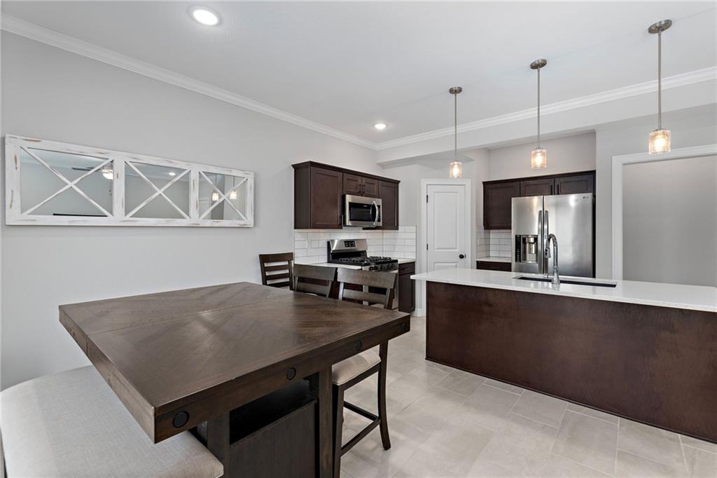 7385 Aaron Street Unit: 19 D