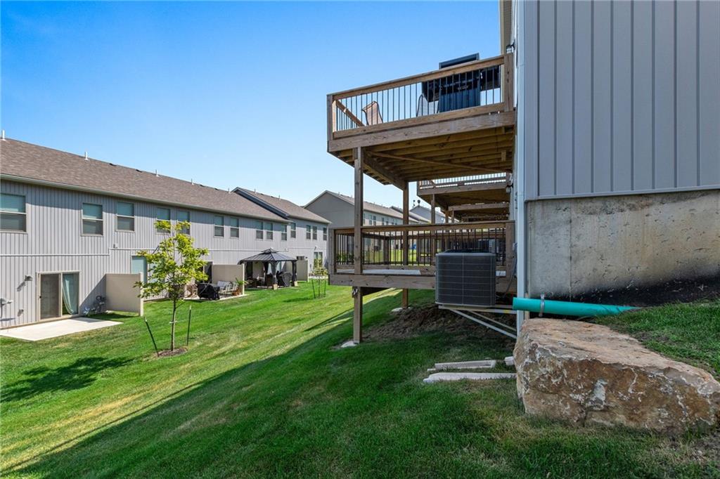 7385 Aaron Street Unit: 19 D