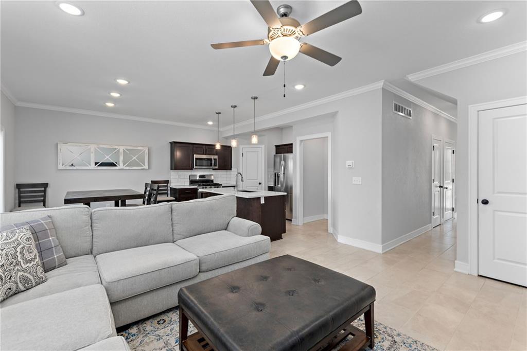 7385 Aaron Street Unit: 19 D