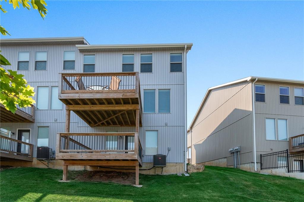 7385 Aaron Street Unit: 19 D