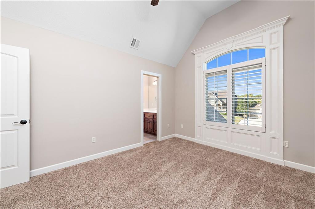 4505 NW Montebella Drive