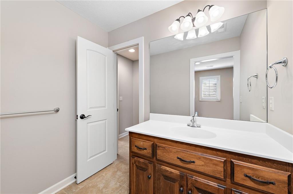 4505 NW Montebella Drive