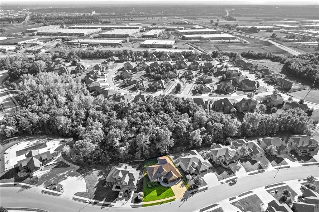 4505 NW Montebella Drive