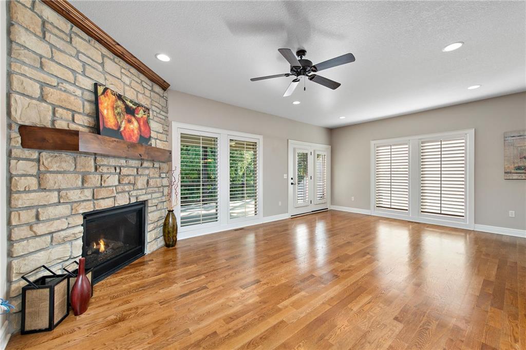 4505 NW Montebella Drive