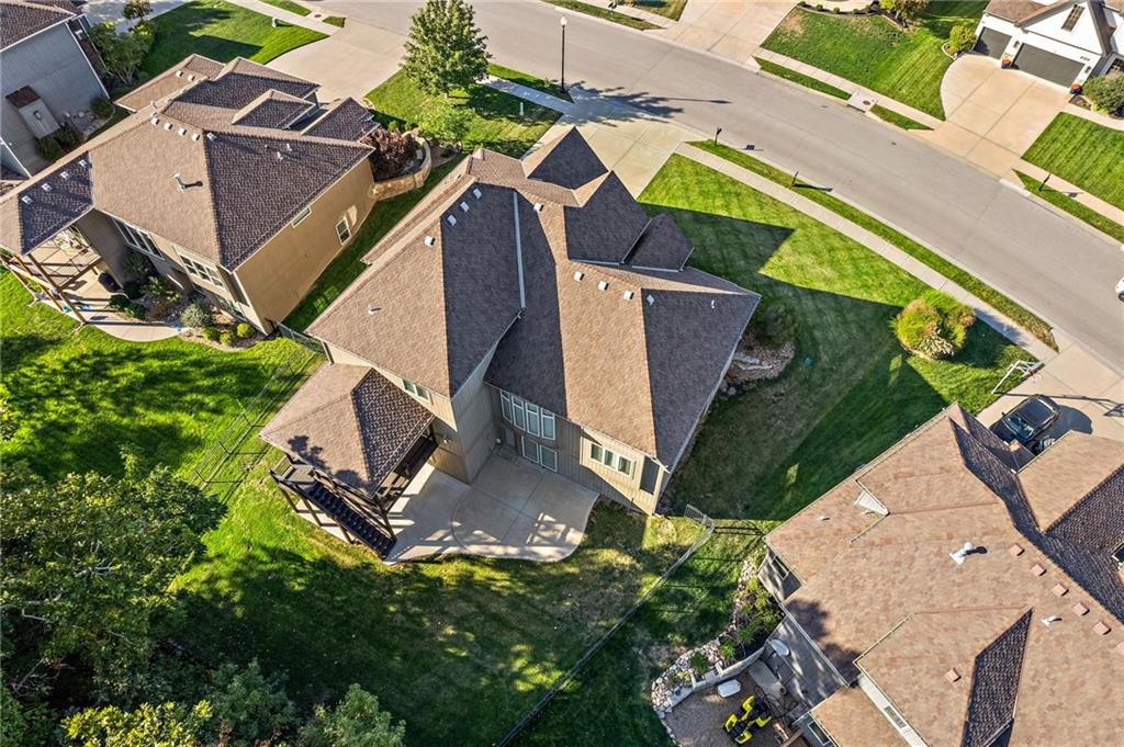 4505 NW Montebella Drive