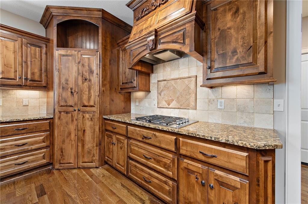 4505 NW Montebella Drive