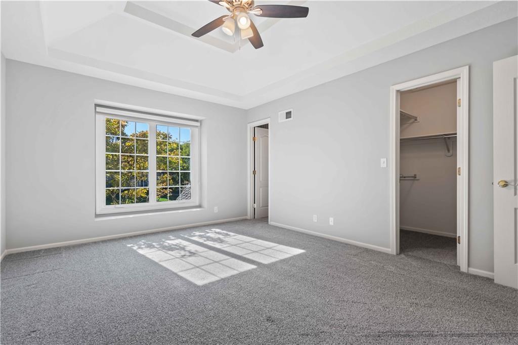 8508 NW Lakeview Drive