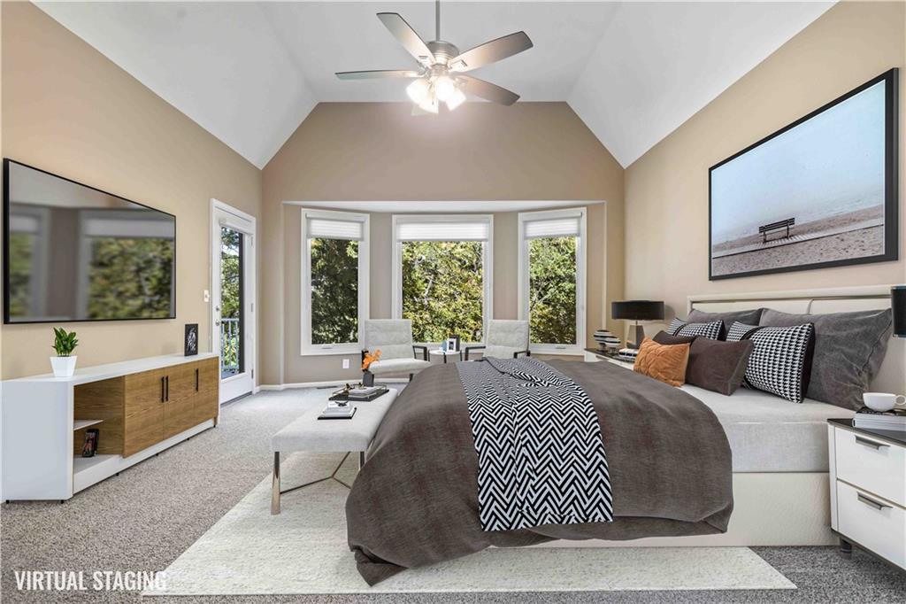 8508 NW Lakeview Drive