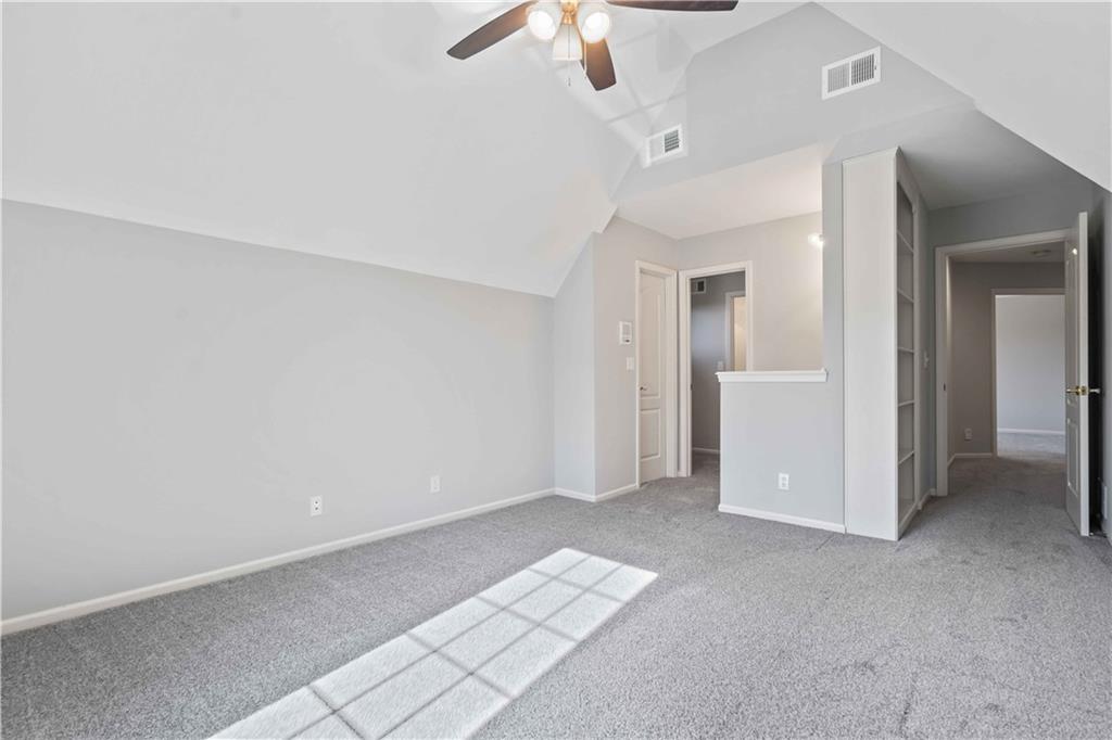 8508 NW Lakeview Drive