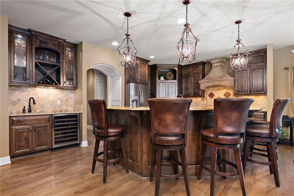 10238 N Kansas Avenue