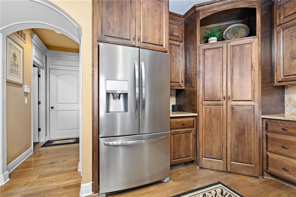 10238 N Kansas Avenue