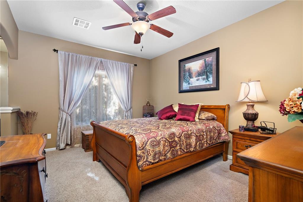 10238 N Kansas Avenue