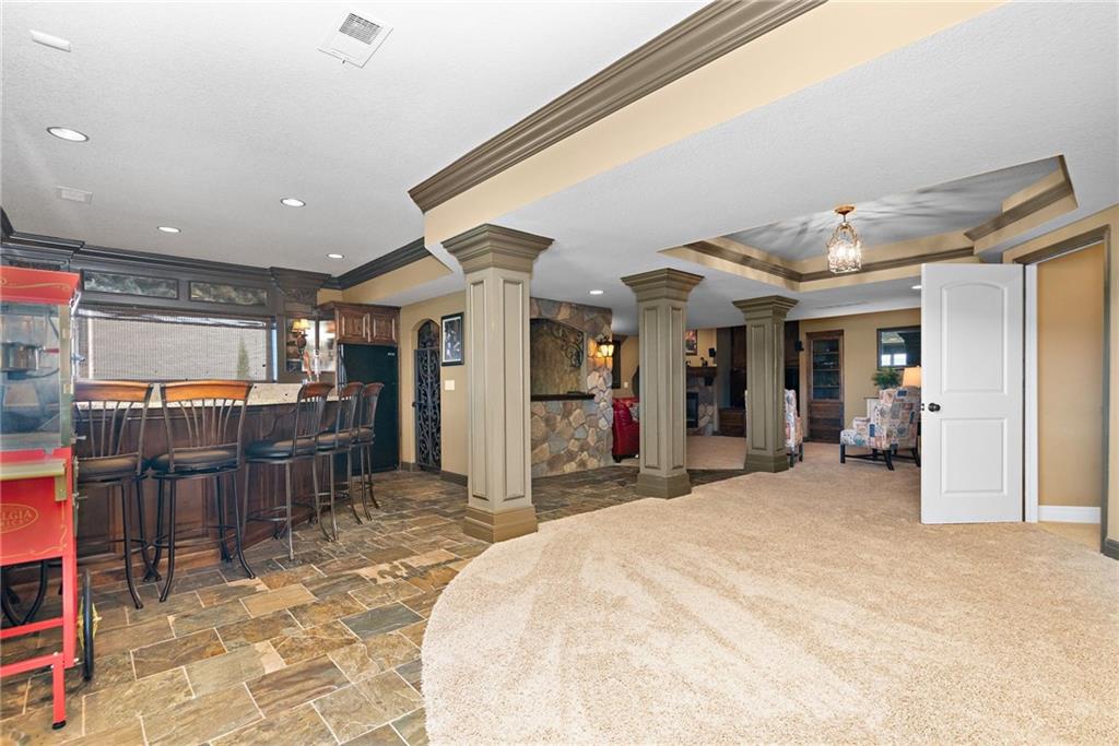 10238 N Kansas Avenue