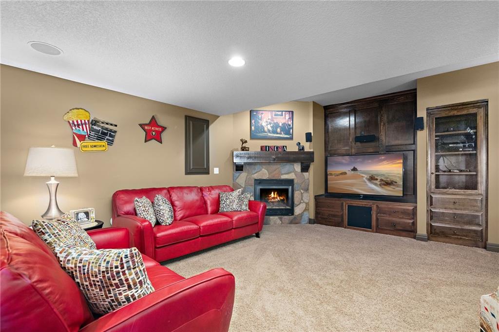 10238 N Kansas Avenue