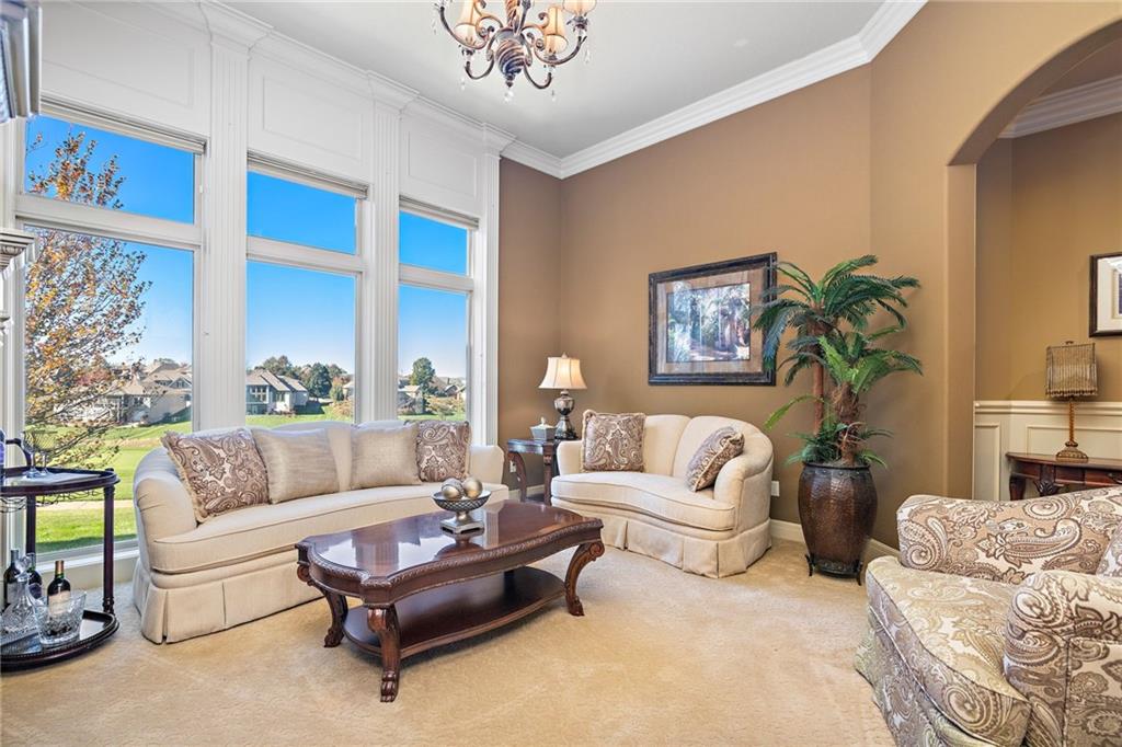 10238 N Kansas Avenue