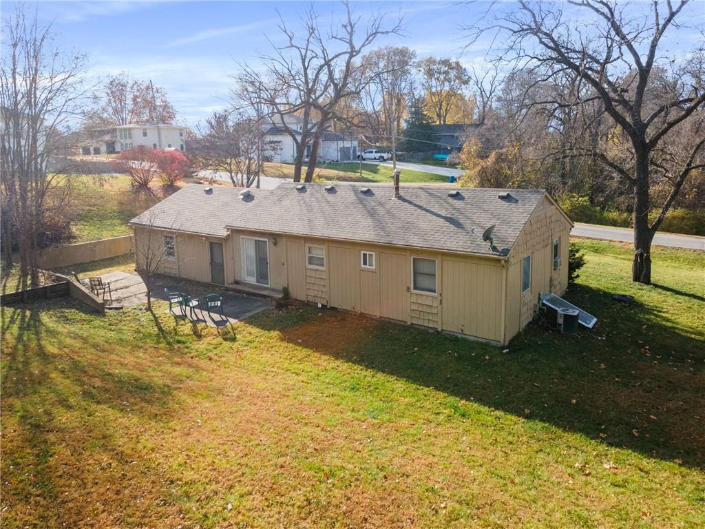 7515 NW Eastside Drive