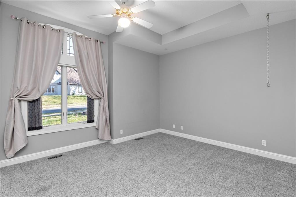 4412 N Mulberry Drive