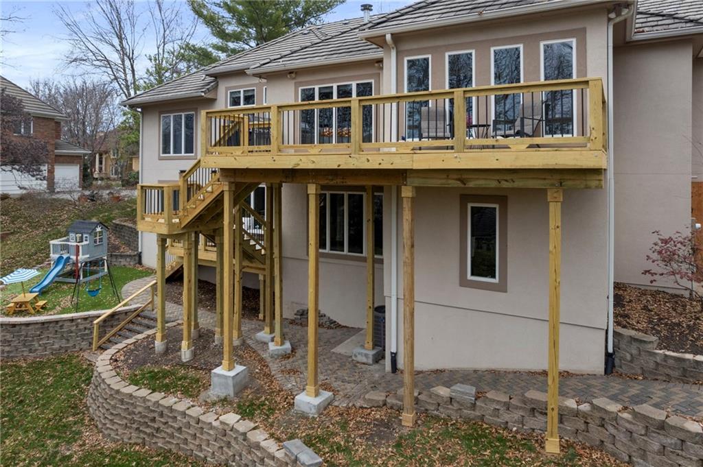 4412 N Mulberry Drive