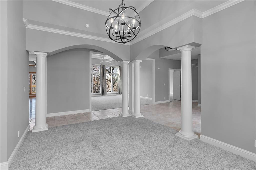 4412 N Mulberry Drive