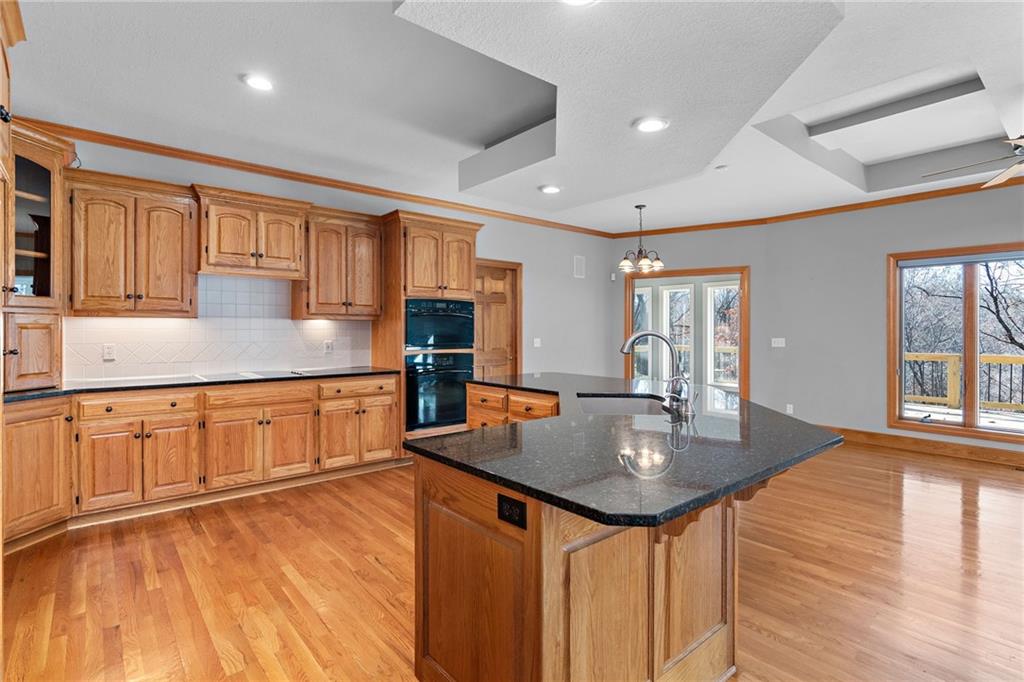 4412 N Mulberry Drive