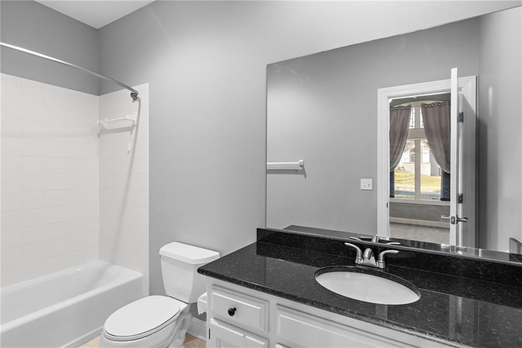 4412 N Mulberry Drive