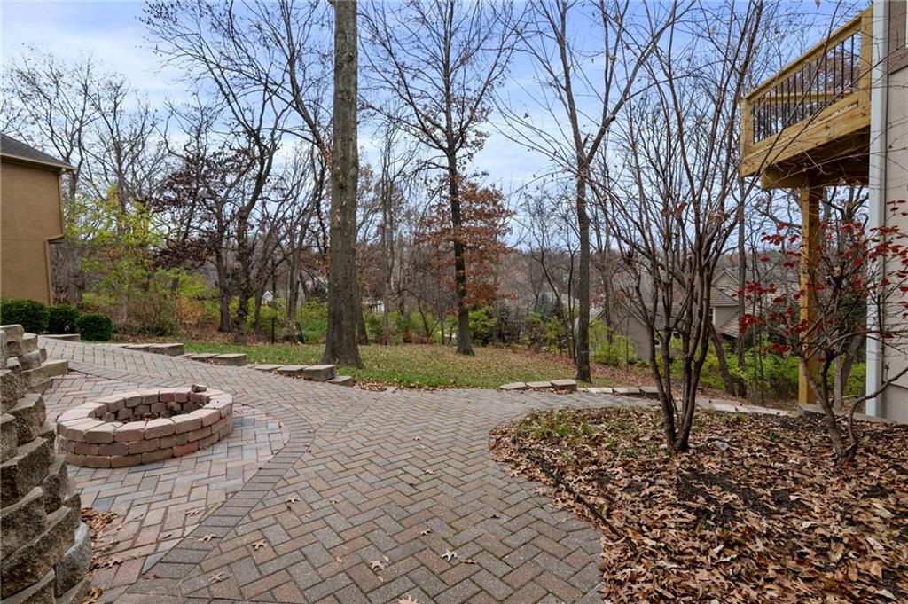 4412 N Mulberry Drive