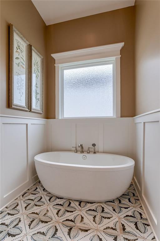 5833 N Timber View Court