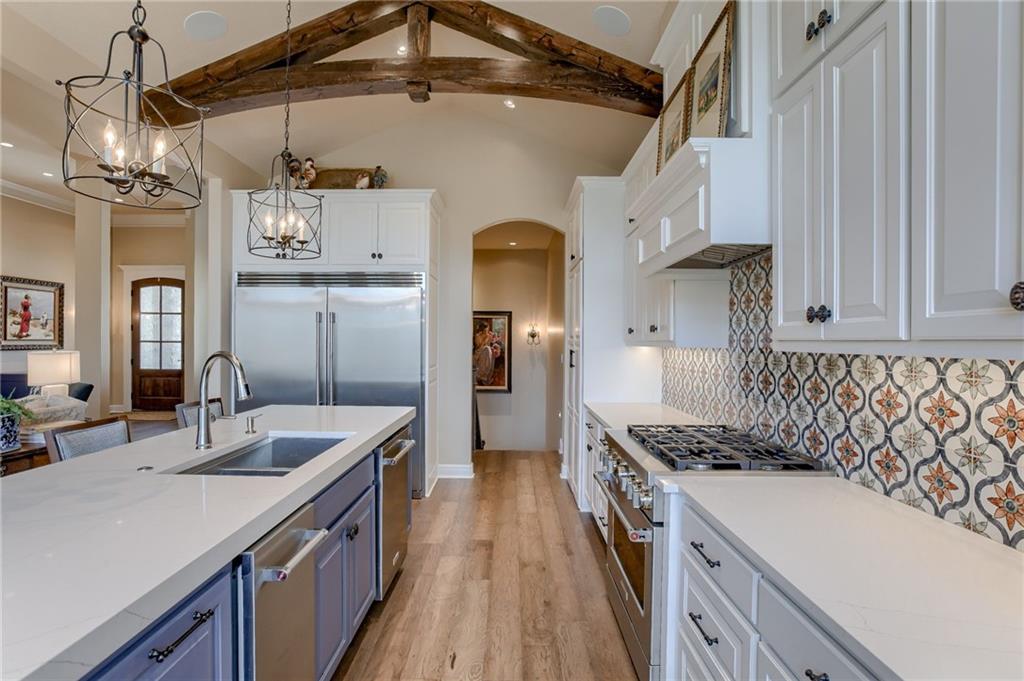 5833 N Timber View Court