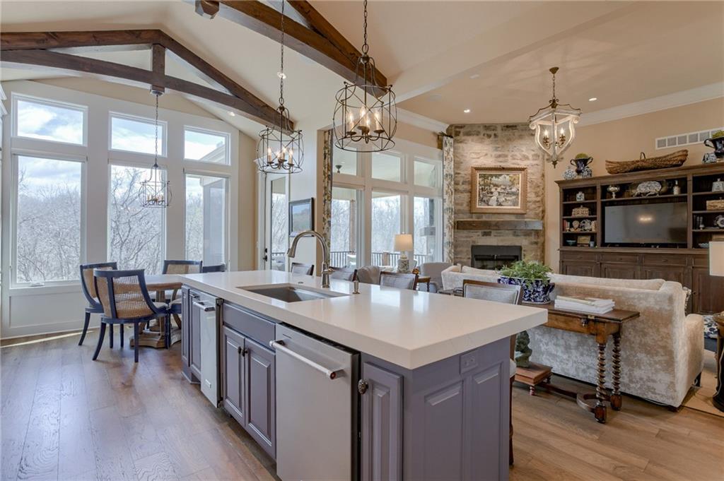 5833 N Timber View Court