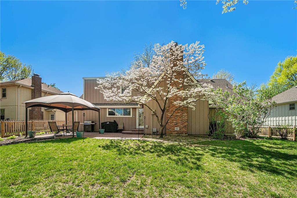 10443 Bradshaw Street