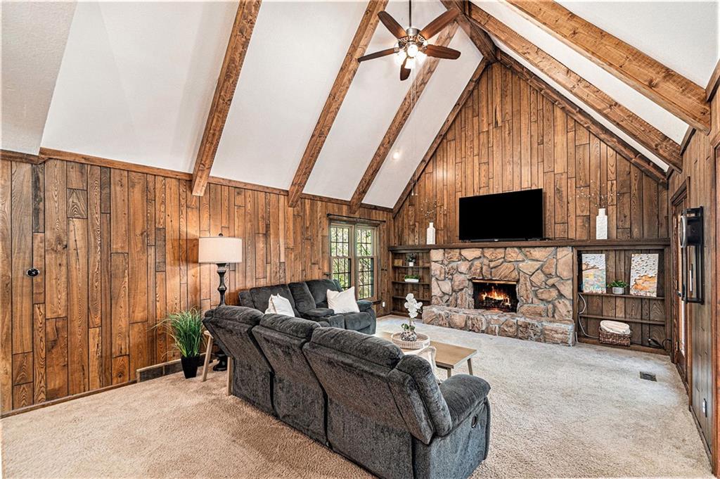 10443 Bradshaw Street