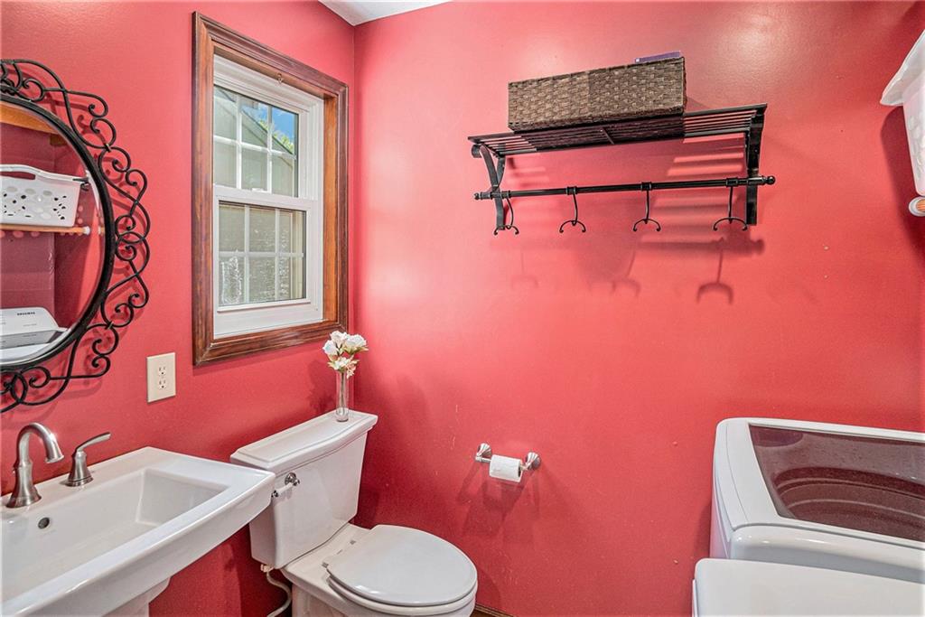 10443 Bradshaw Street