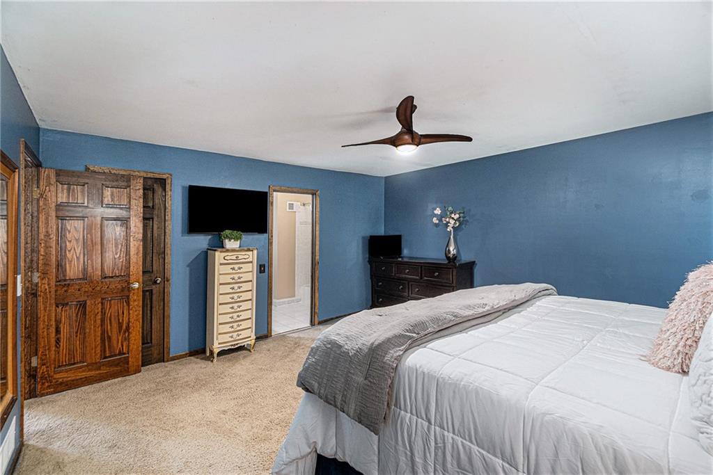 10443 Bradshaw Street