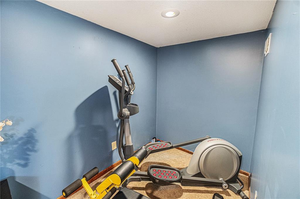 10443 Bradshaw Street