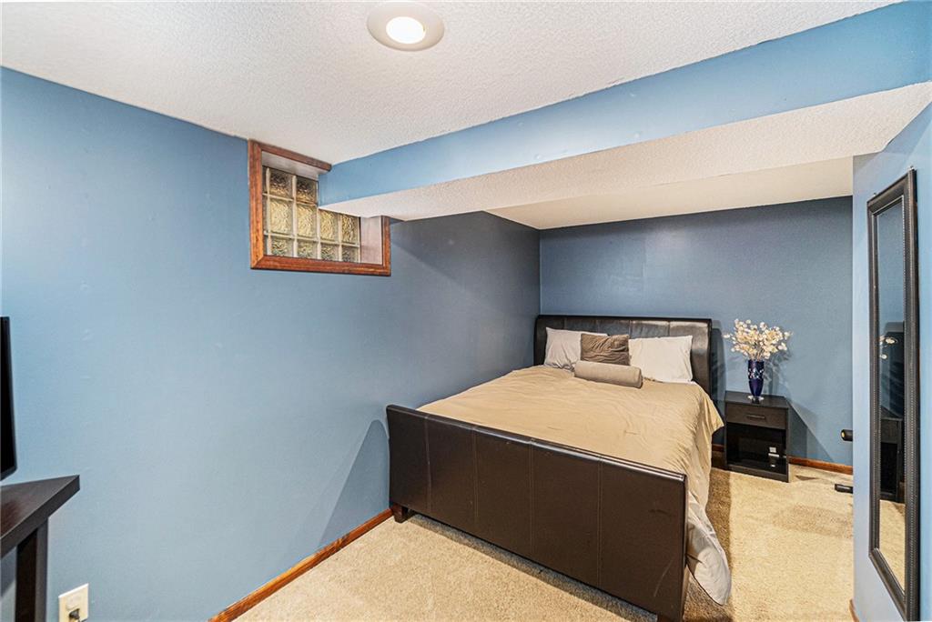 10443 Bradshaw Street