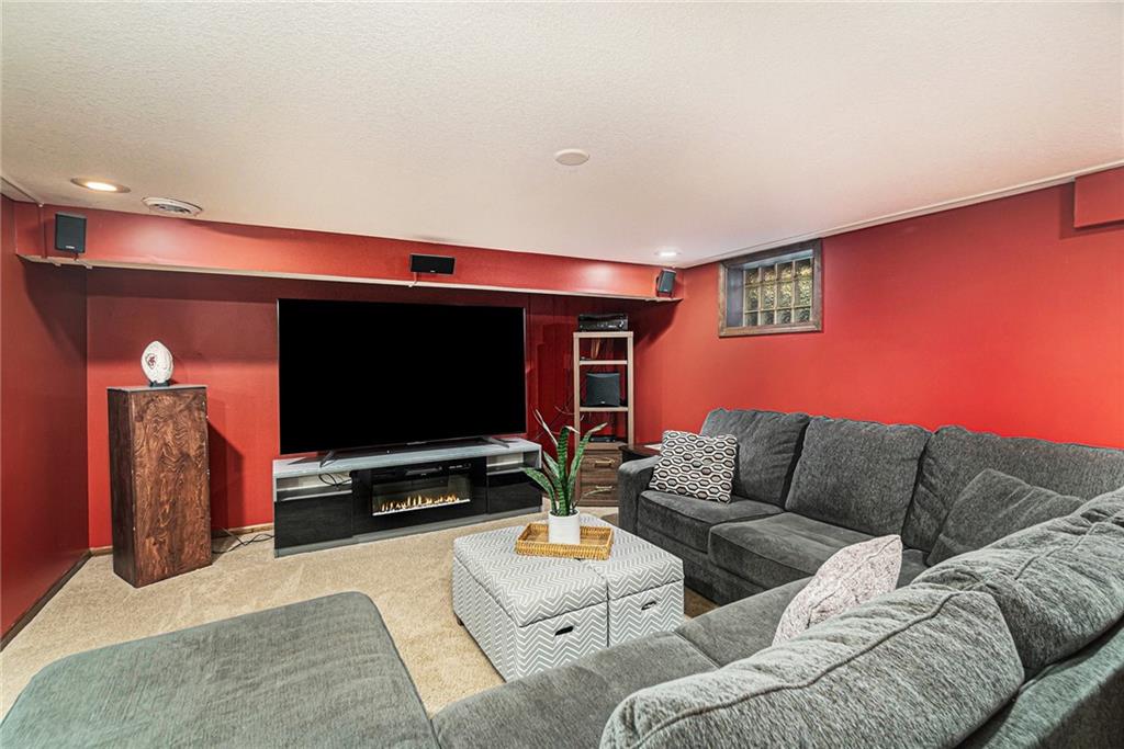 10443 Bradshaw Street