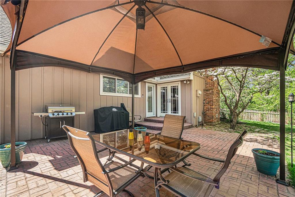 10443 Bradshaw Street