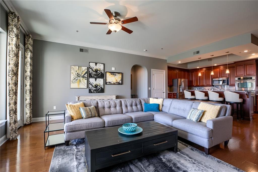 3810 N Mulberry #203 Drive Unit: 203