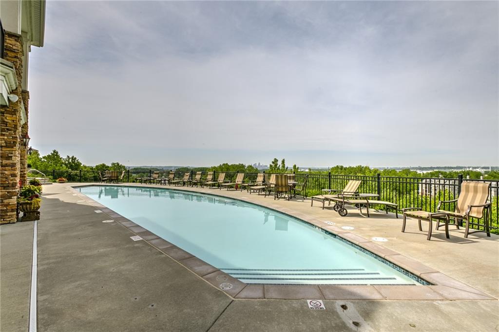 3810 N Mulberry #203 Drive Unit: 203