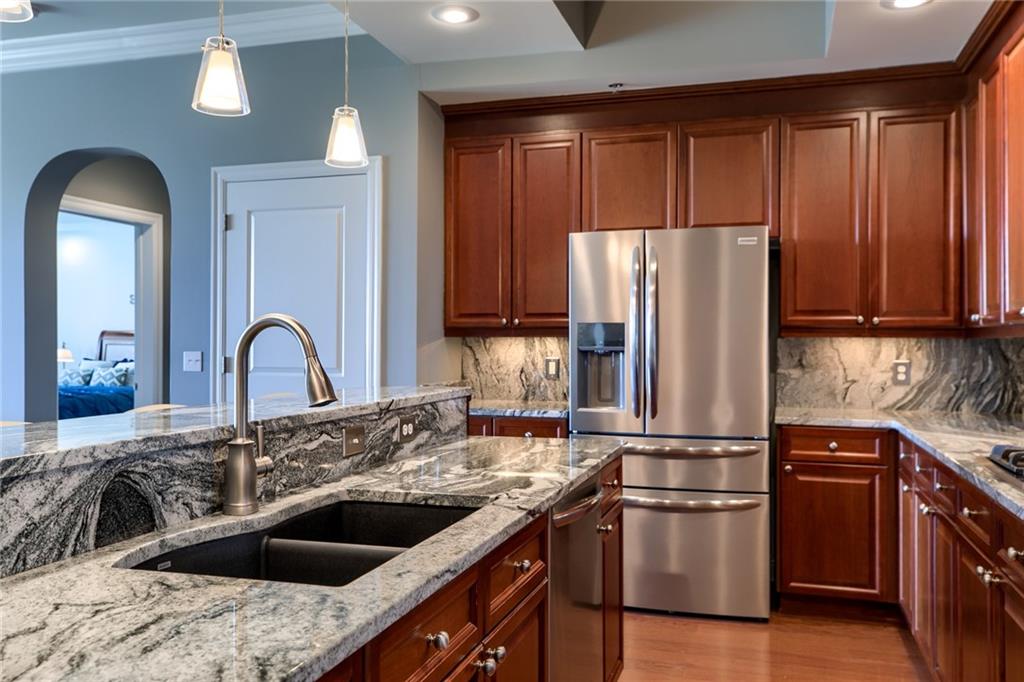 3810 N Mulberry #203 Drive Unit: 203